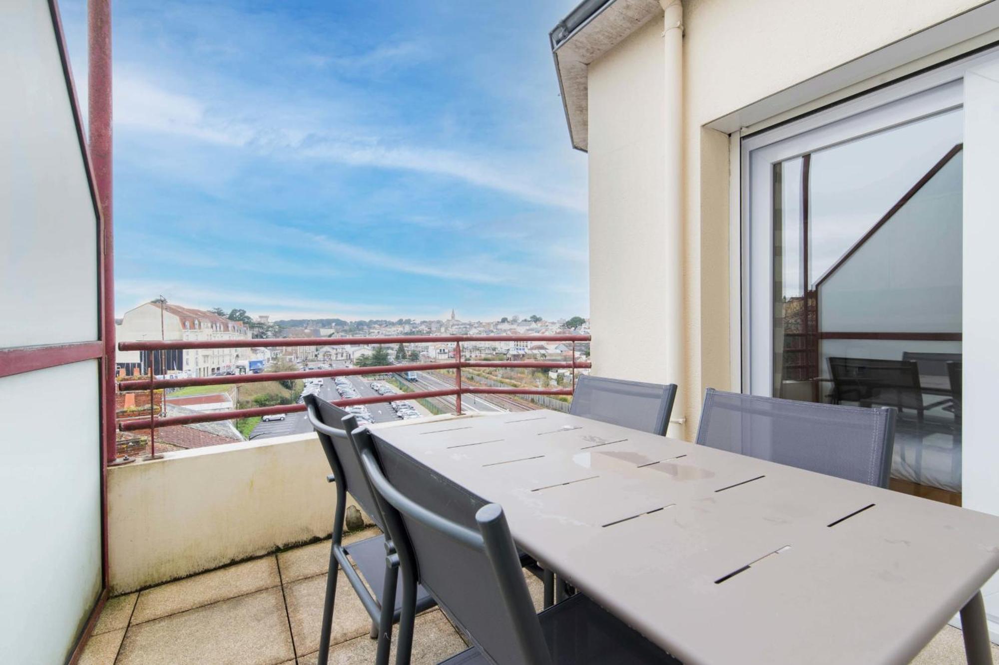 Appartement 4P Avec Vue Imprenable بورنيك المظهر الخارجي الصورة